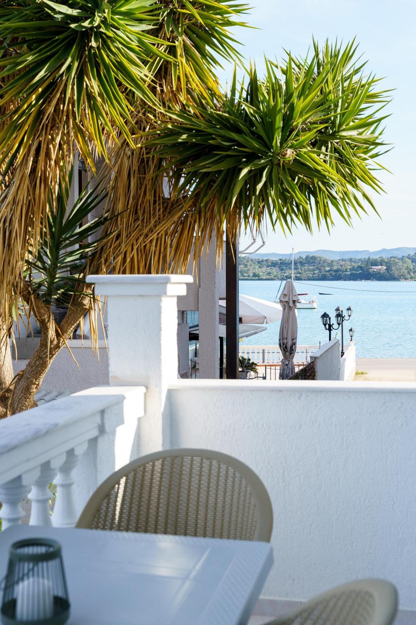 Casa Albastra Rooms & Suites Porto Heli Exterior foto
